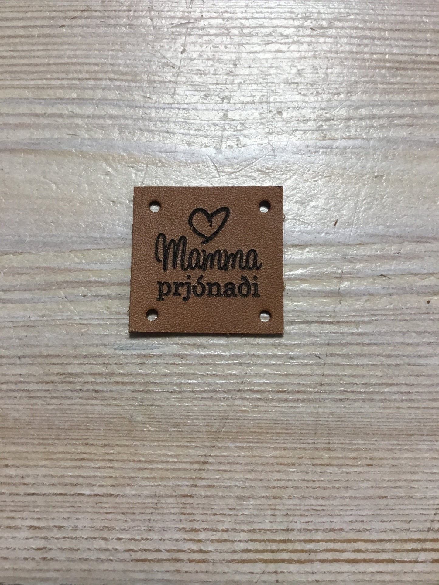 Leðurmerki - Mamma prjónaði