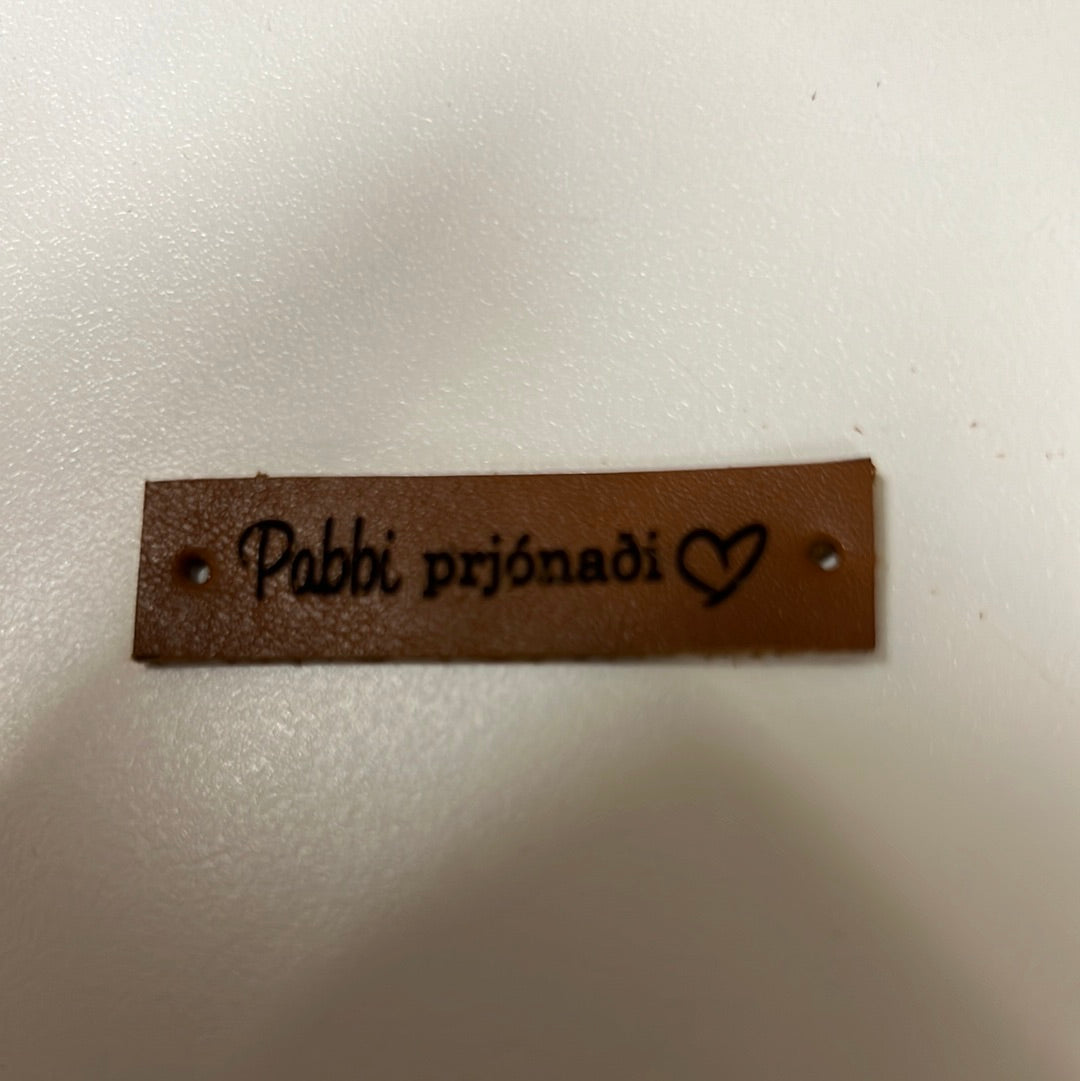 Fatamerki - Leður -Pabbi Prjónaði