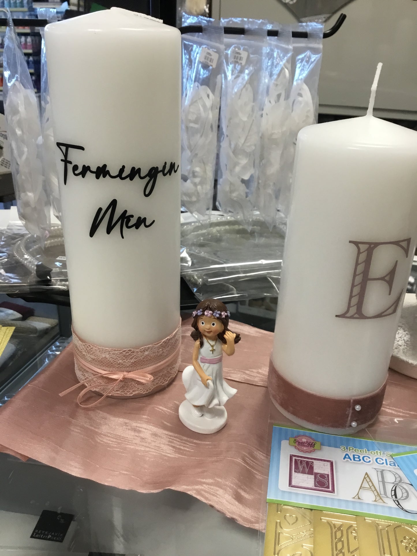 Fermingarstytta - Blómastelpa