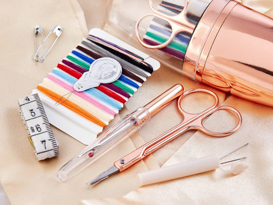Sewing Case: Bullet: Rose Gold: 15 Pieces