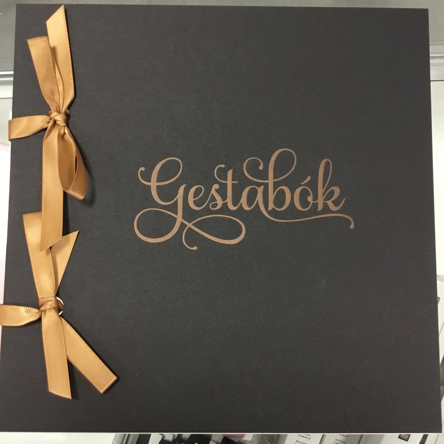 Gestabók - Svört