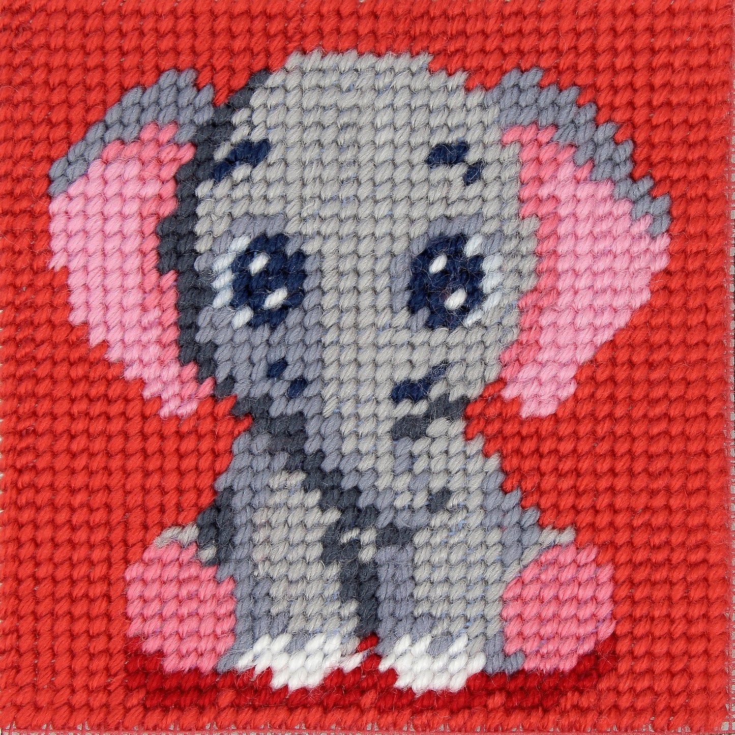 Útsaumur - My first "Elephant"