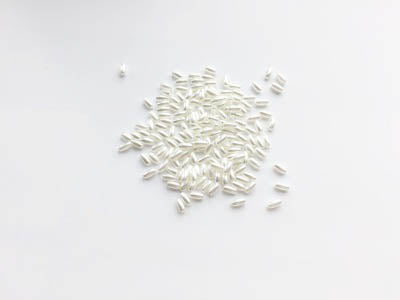 Perlur - 3x6mm - 95stk