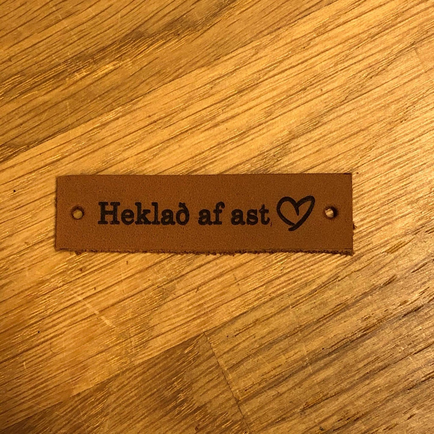 Fatamerki - Leður - Heklað af ást