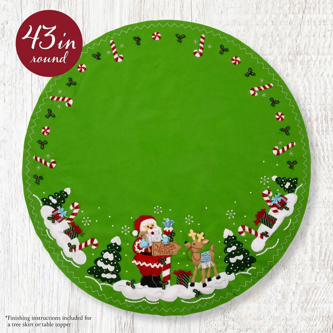 Bucilla - North pole this way Tree Skirt