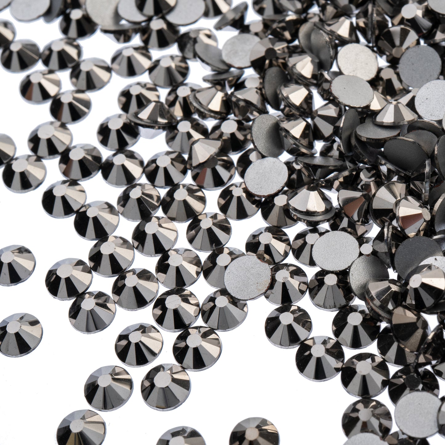 Skrautsteinar - Rhinestone ss16 (4mm)