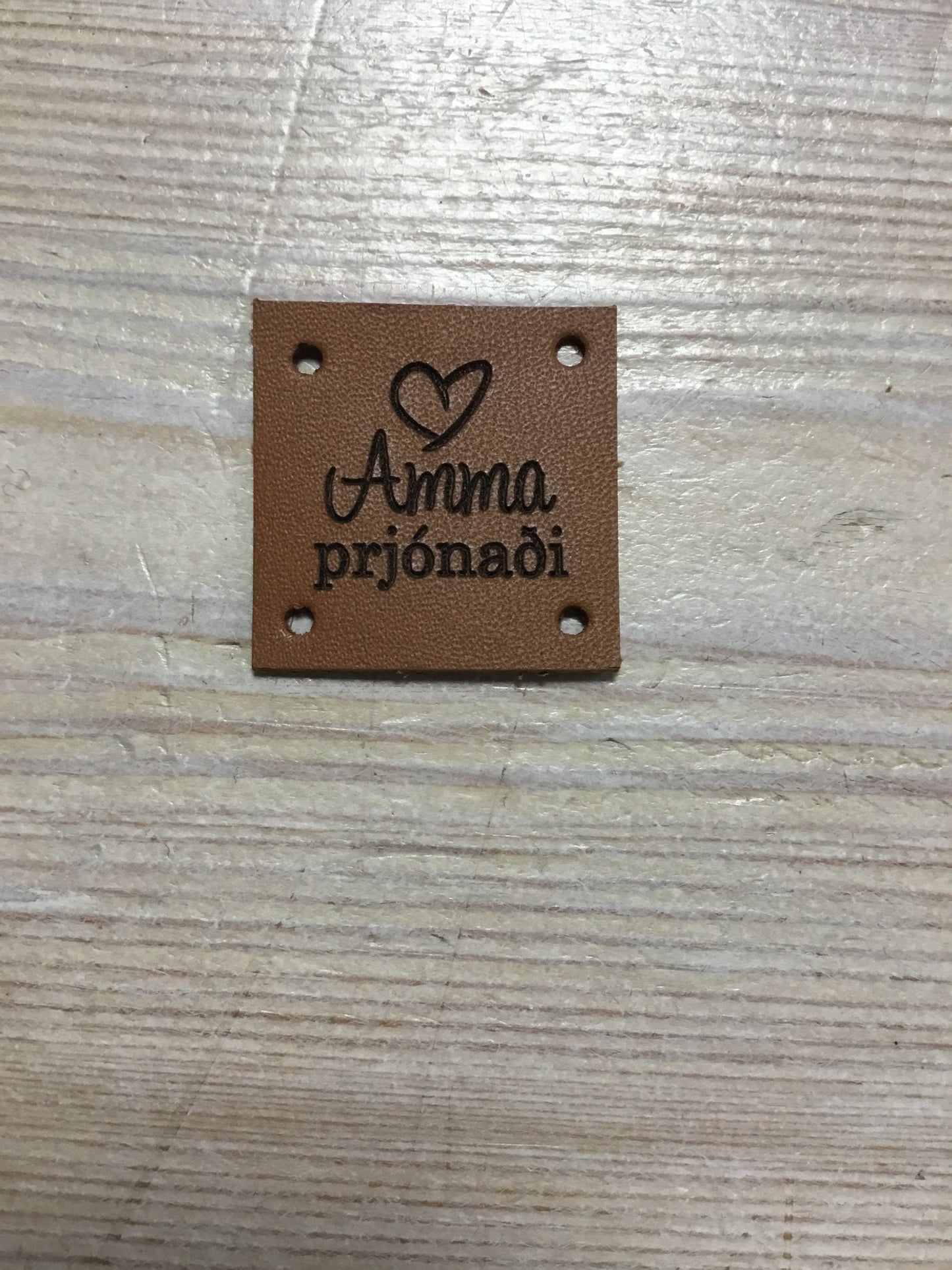 Leðurmerki -  Amma prjónaði