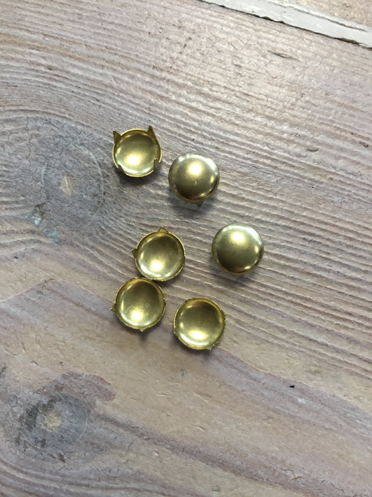 Studs 9mm