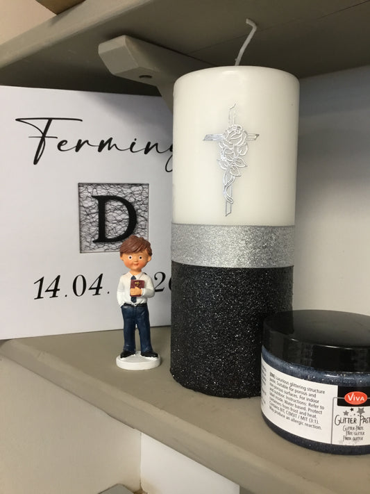 Fermingarstytta - Strákur með biblíu