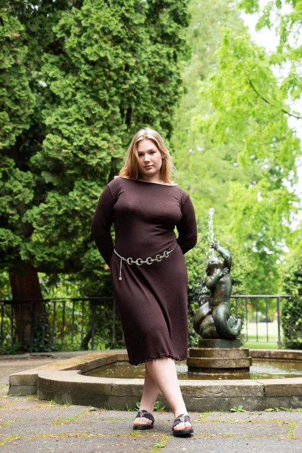 Puff and Pencil - Wavy Hem Dress x Slim Sleeve